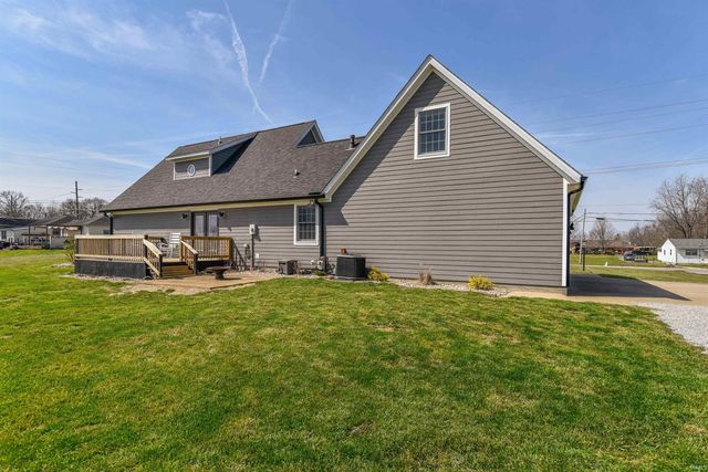 2426 N Smith Pike, Bloomington, IN 47404