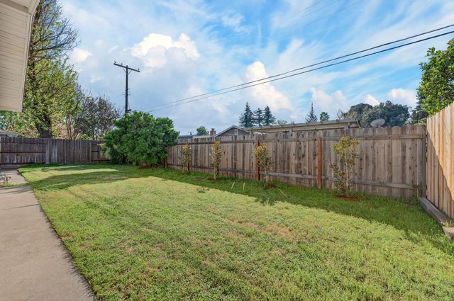 6348 Cheltenham Way, Citrus Heights, CA 95621