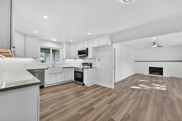 6348 Cheltenham Way, Citrus Heights, CA 95621