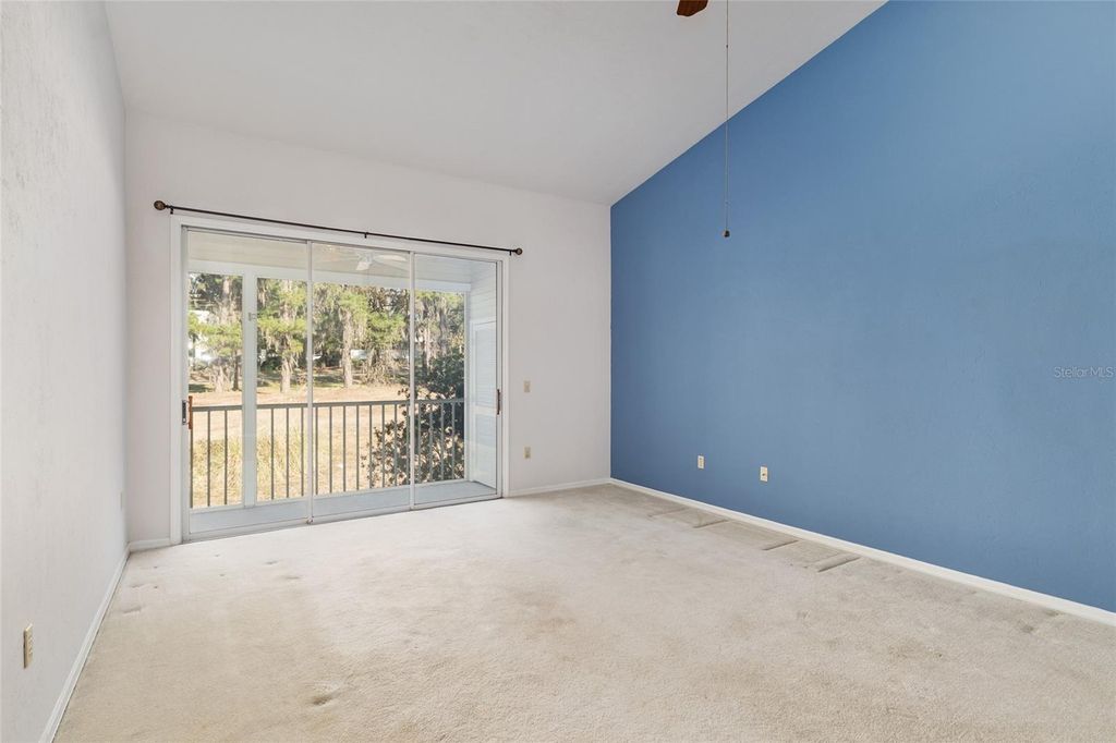 Image 15 of property listing at 3615 NW 104TH DRIVE 102, Gainesville, FL 32606