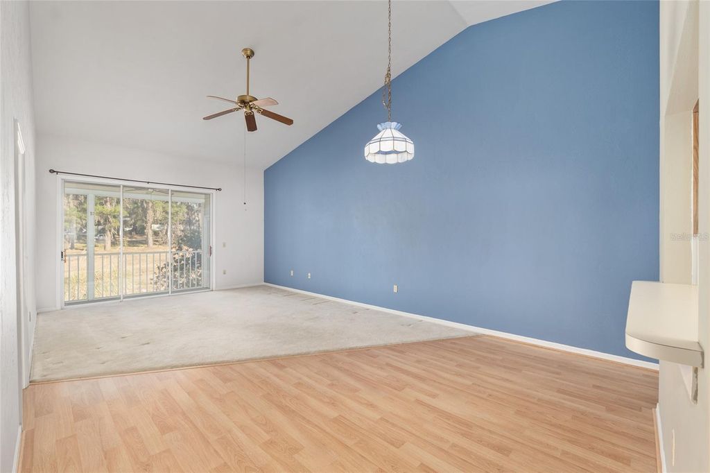Image 20 of property listing at 3615 NW 104TH DRIVE 102, Gainesville, FL 32606