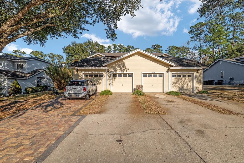 Image 3 of property listing at 3615 NW 104TH DRIVE 102, Gainesville, FL 32606