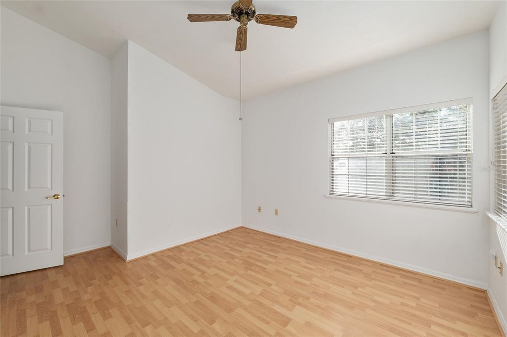 Image 42 of property listing at 3615 NW 104TH DRIVE 102, Gainesville, FL 32606