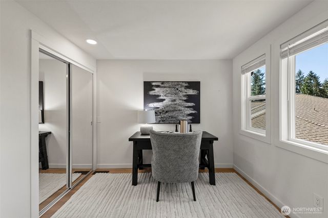 14824 104th Avenue NE, Bothell, WA 98011
