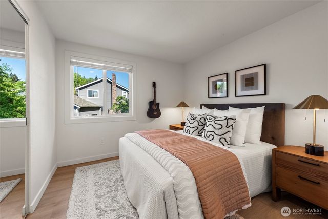 14824 104th Avenue NE, Bothell, WA 98011