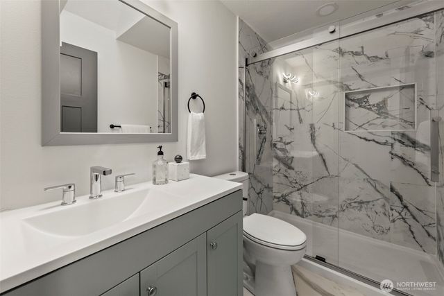 14824 104th Avenue NE, Bothell, WA 98011