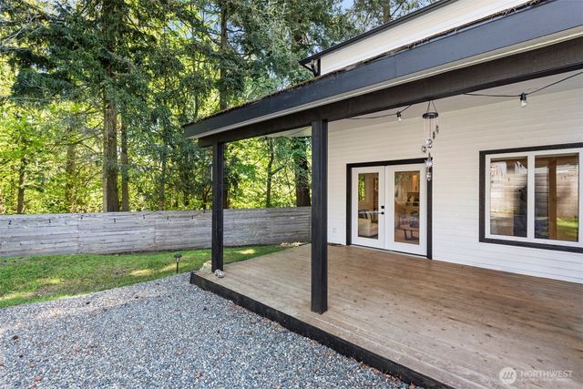 14824 104th Avenue NE, Bothell, WA 98011