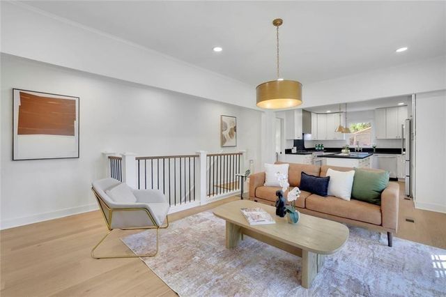 4520 Huntridge, Roswell, GA 30075