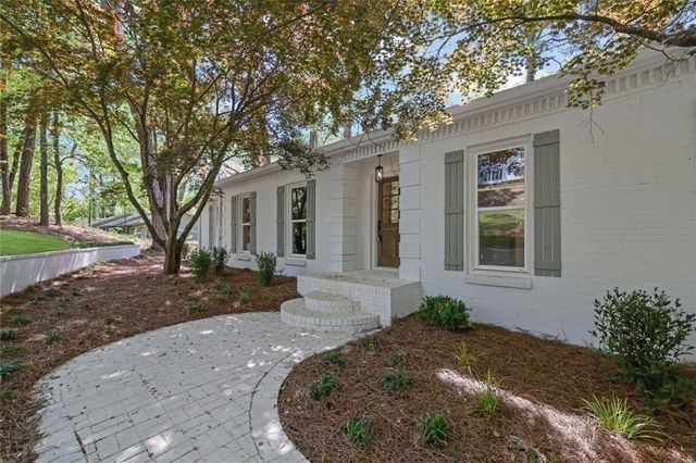 4520 Huntridge, Roswell, GA 30075