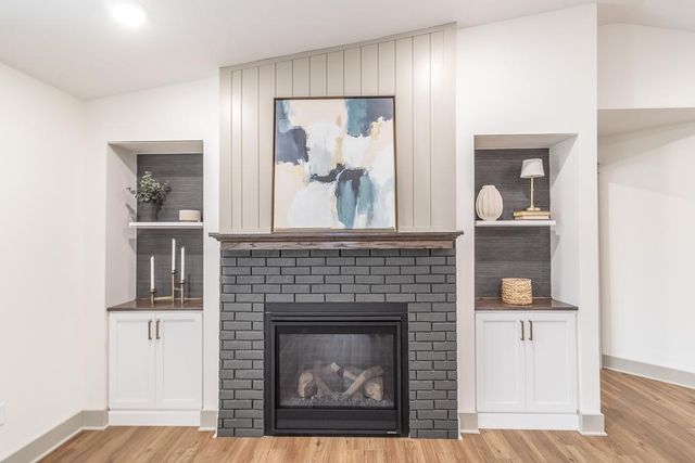 309 Pinehurst Drive, Mankato, MN 56001