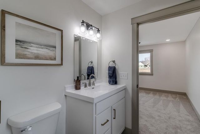 309 Pinehurst Drive, Mankato, MN 56001