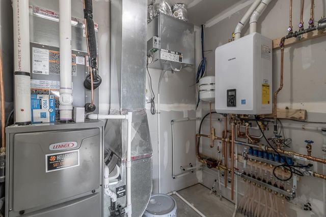 309 Pinehurst Drive, Mankato, MN 56001