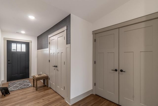 309 Pinehurst Drive, Mankato, MN 56001