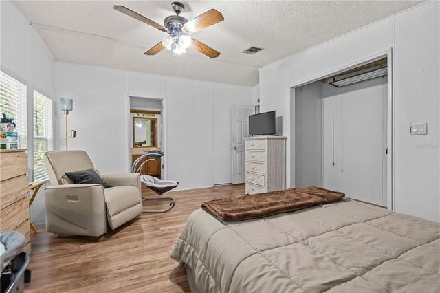 38545 COUNTY LINE ROAD, Zephyrhills, FL 33540