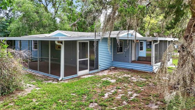 16141 3RD STREET, Umatilla, FL 32784