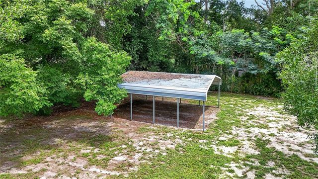16141 3RD STREET, Umatilla, FL 32784