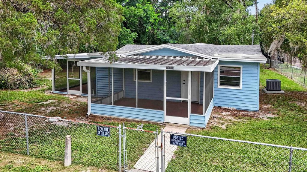 16141 3RD STREET, Umatilla, FL 32784