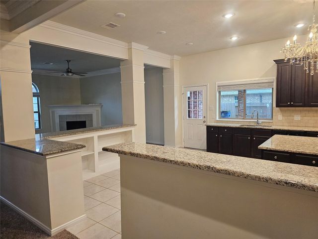 6530 Falcon Ridge, Manvel, TX 77578