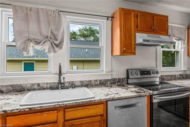 50 Avondale Street, Winston-salem, NC 27127