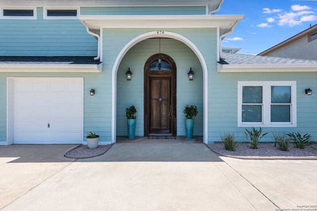 474 Bayside, Port Aransas, TX 78373