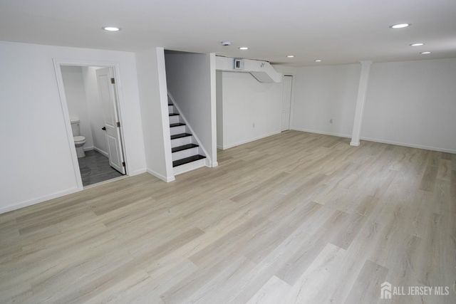 25 Menlo Avenue, Menlo Park Terrace, NJ 08840