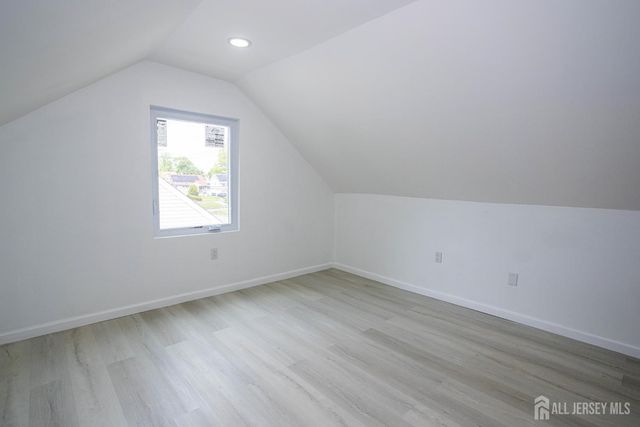 25 Menlo Avenue, Menlo Park Terrace, NJ 08840