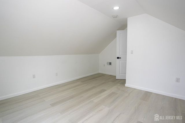 25 Menlo Avenue, Menlo Park Terrace, NJ 08840