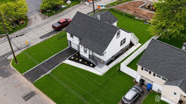 25 Menlo Avenue, Menlo Park Terrace, NJ 08840