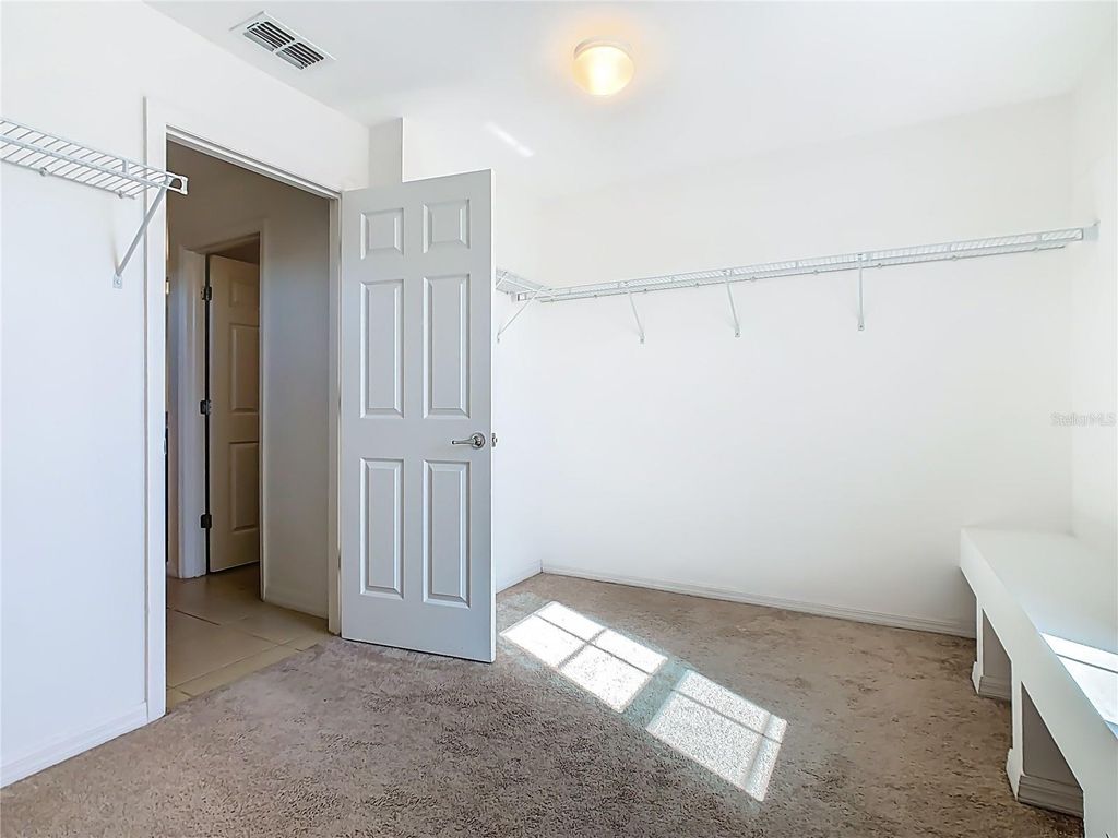 Image 49 of property listing at 4983 LONDON CREEK PLACE, Kissimmee, FL 34758