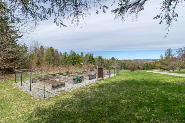 100 Derby Gore Road, Derby, VT 05829