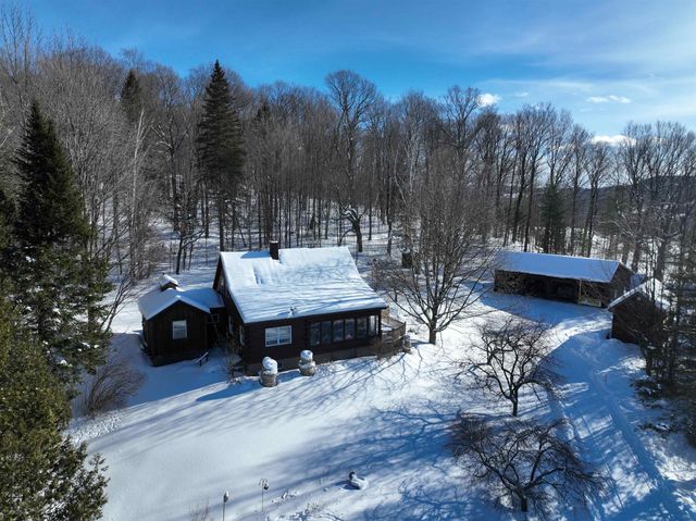 100 Derby Gore Road, Derby, VT 05829