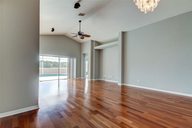 18829 MAISONS DRIVE, Lutz, FL 33558