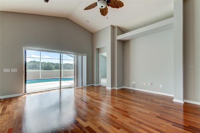18829 MAISONS DRIVE, Lutz, FL 33558
