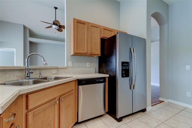 18829 MAISONS DRIVE, Lutz, FL 33558