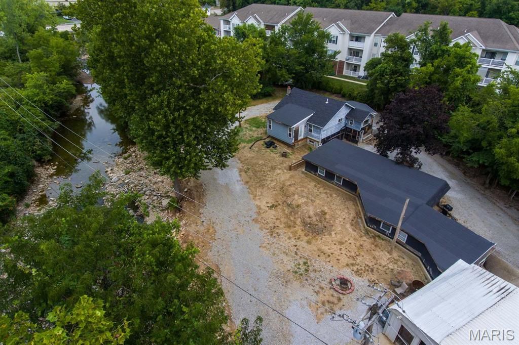 40 Kassebaum Lane, St Louis, MO 63129