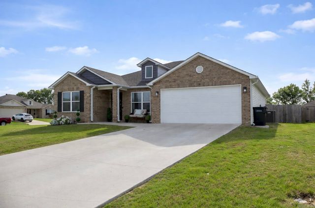 741 Brody Ct, Jonesboro, AR 72405