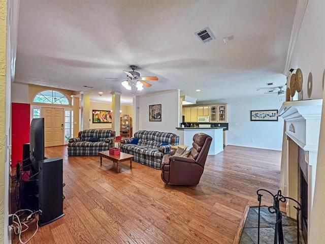 2145 Rosewood Street, Beaumont, TX 77713