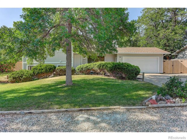 321 Diamond Drive, Fort Collins, CO 80525