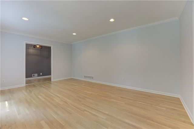 7350 Hunters Branch Drive, Atlanta, GA 30328