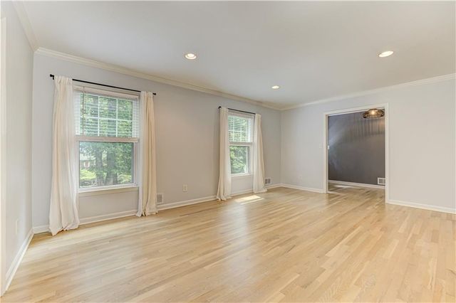 7350 Hunters Branch Drive, Atlanta, GA 30328