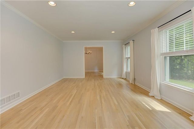 7350 Hunters Branch Drive, Atlanta, GA 30328