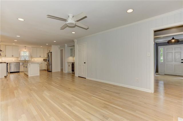 7350 Hunters Branch Drive, Atlanta, GA 30328