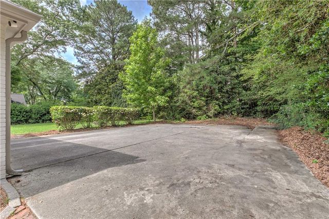 7350 Hunters Branch Drive, Atlanta, GA 30328