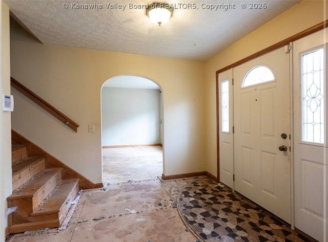 430 FALLS CREEK Road, Tornado, WV 25177