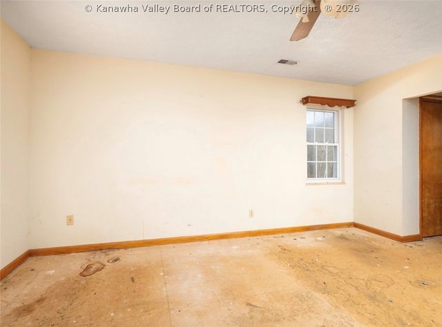 430 FALLS CREEK Road, Tornado, WV 25177