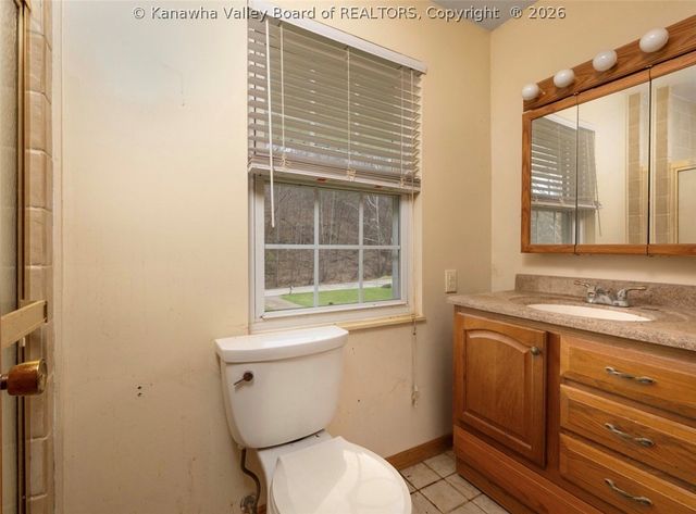 430 FALLS CREEK Road, Tornado, WV 25177