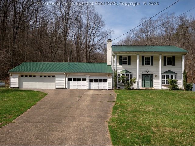 430 FALLS CREEK Road, Tornado, WV 25177