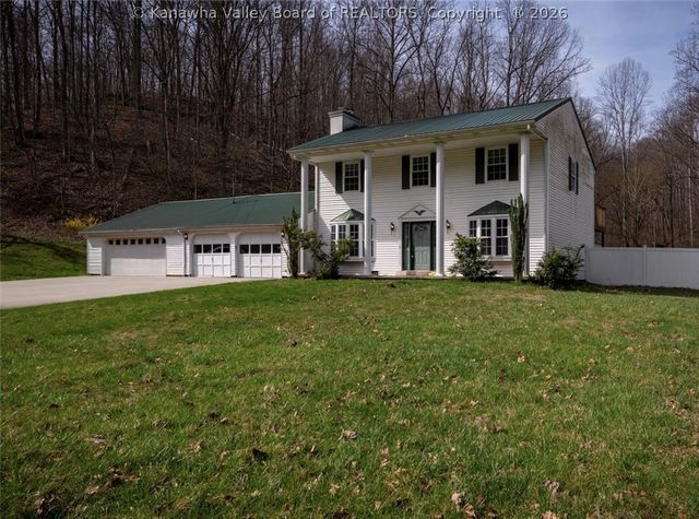 430 FALLS CREEK Road, Tornado, WV 25177