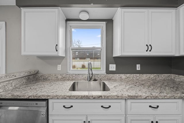 3139 Kingswood Drive, Grove City, OH 43123