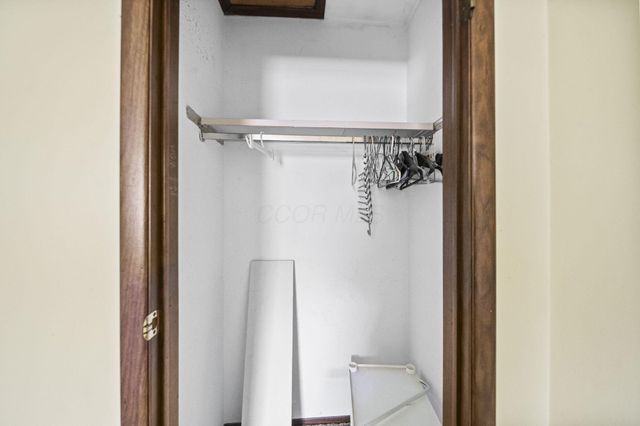 3139 Kingswood Drive, Grove City, OH 43123